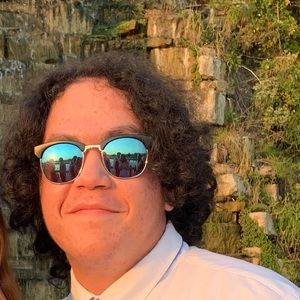 Meet your Posher, Dino